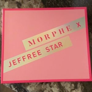 Jeffree Star makeup palette